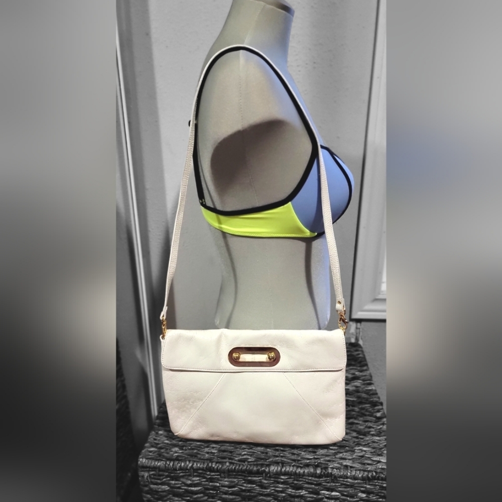 HOBO INTERNATIONAL White patent envelope purse